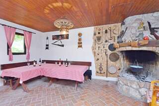 Гостевой дом Rooms Sveti Toma Вирпазар-0